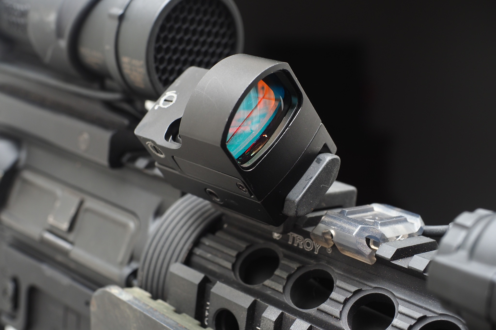 Axeon Optics