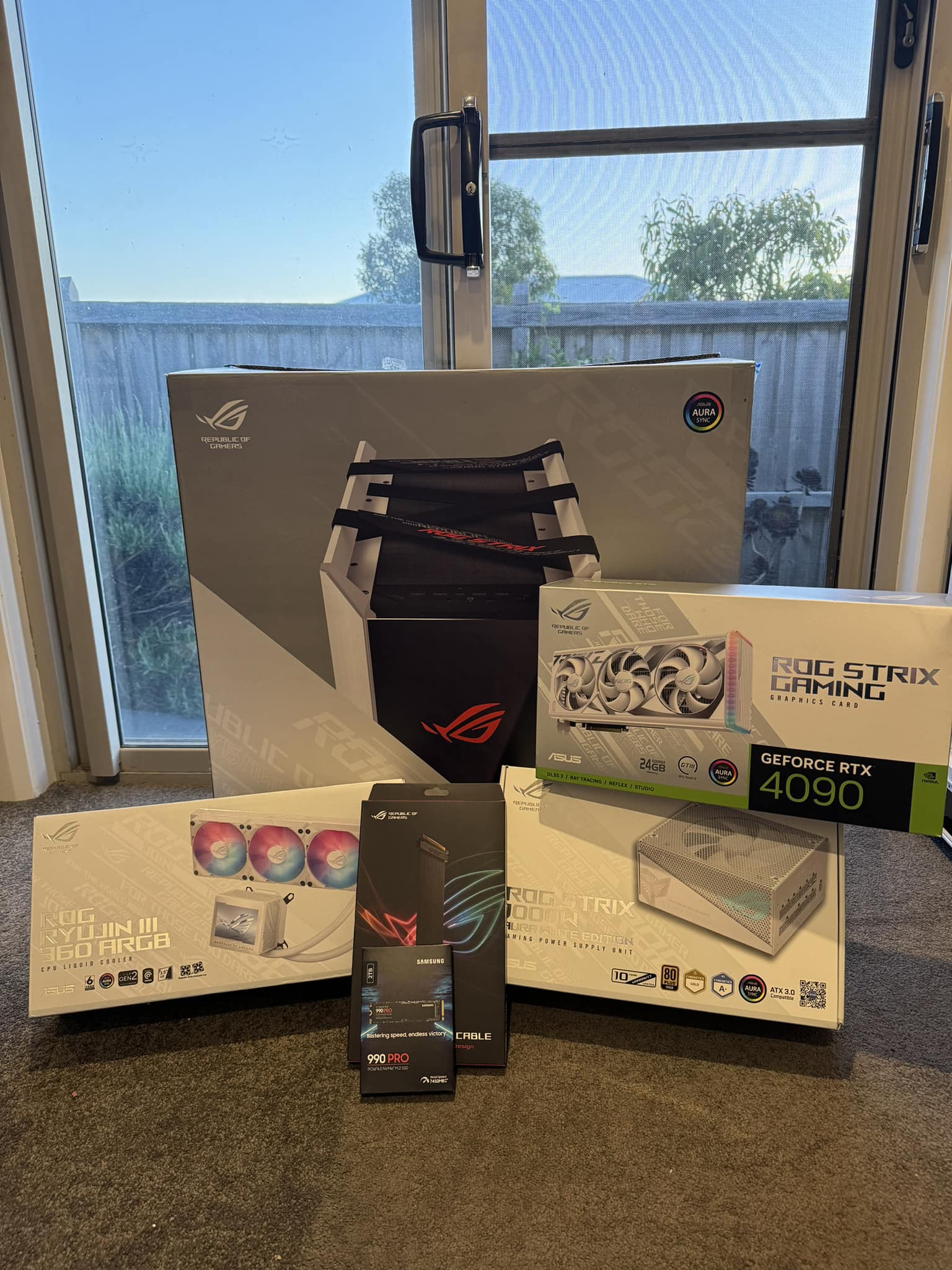 Can you use a i9 14900k on a Z690 Asus Extreme?