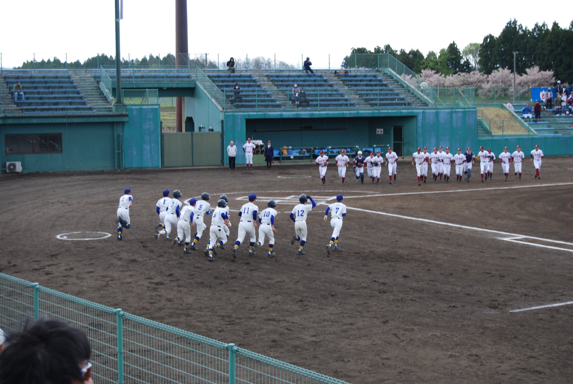岩手県立前沢高等学校 令和元年5月2日 木 春季高校野球地区予選 水沢商高さんとの敗者復活戦です 初回 好機を逃さ Facebook