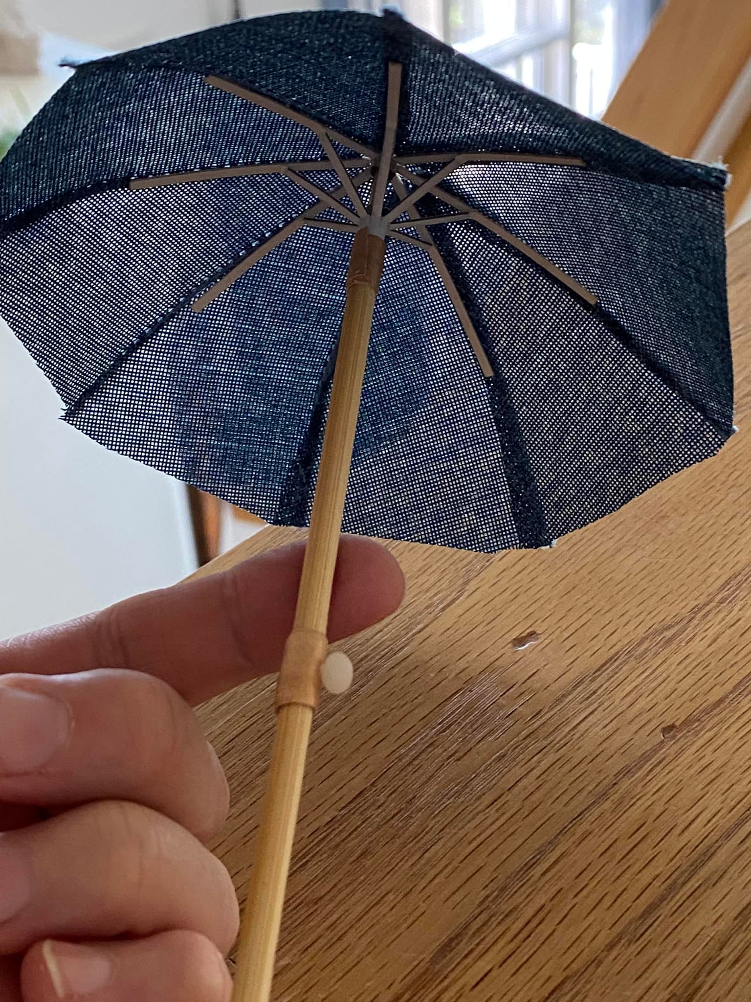 dollhouse patio umbrella Beaupretty Scale Small Beach for Accessories Detailed Mini Sunshade Umbrella for Fairy Garden Easy Assembly Miniature Furniture Decoration Toys Coco Village Dollhouse Outdoor Furniture