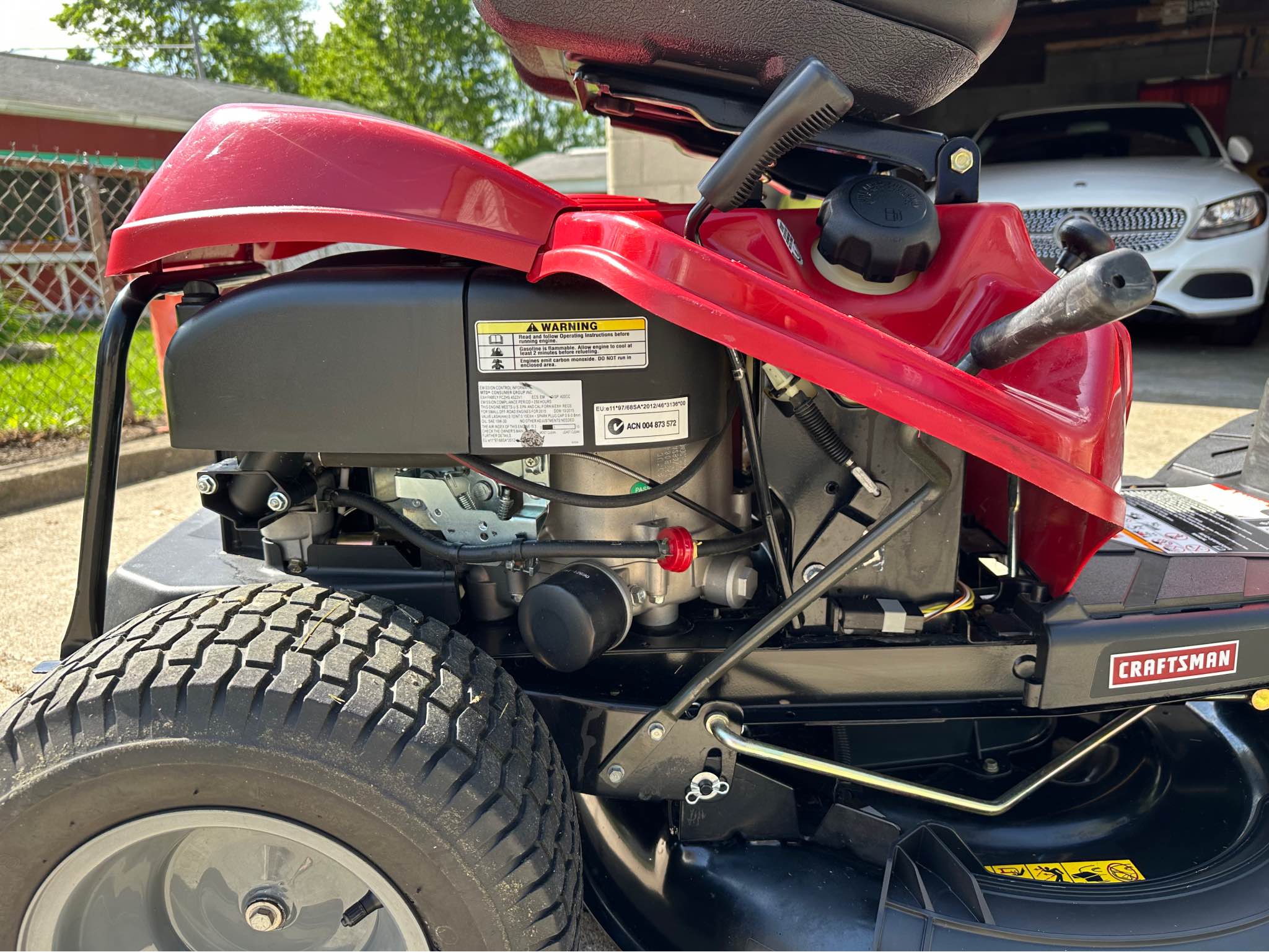 CRAFTSMAN R1000 30” cut Everything works as it should. I can deliver ...