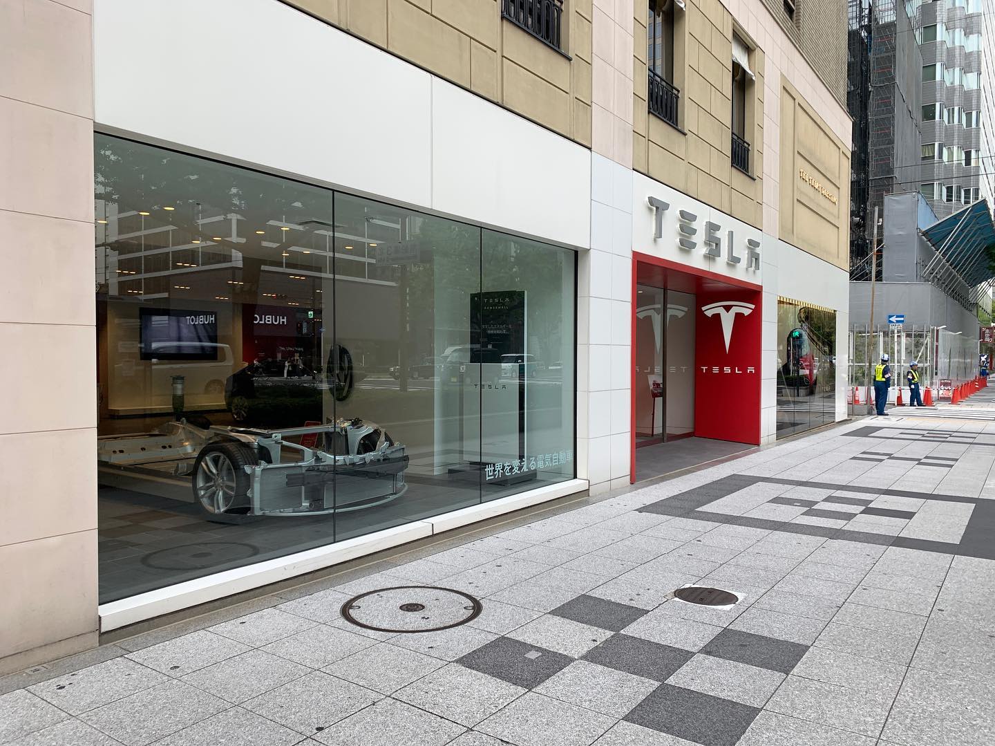 tesla motors japan