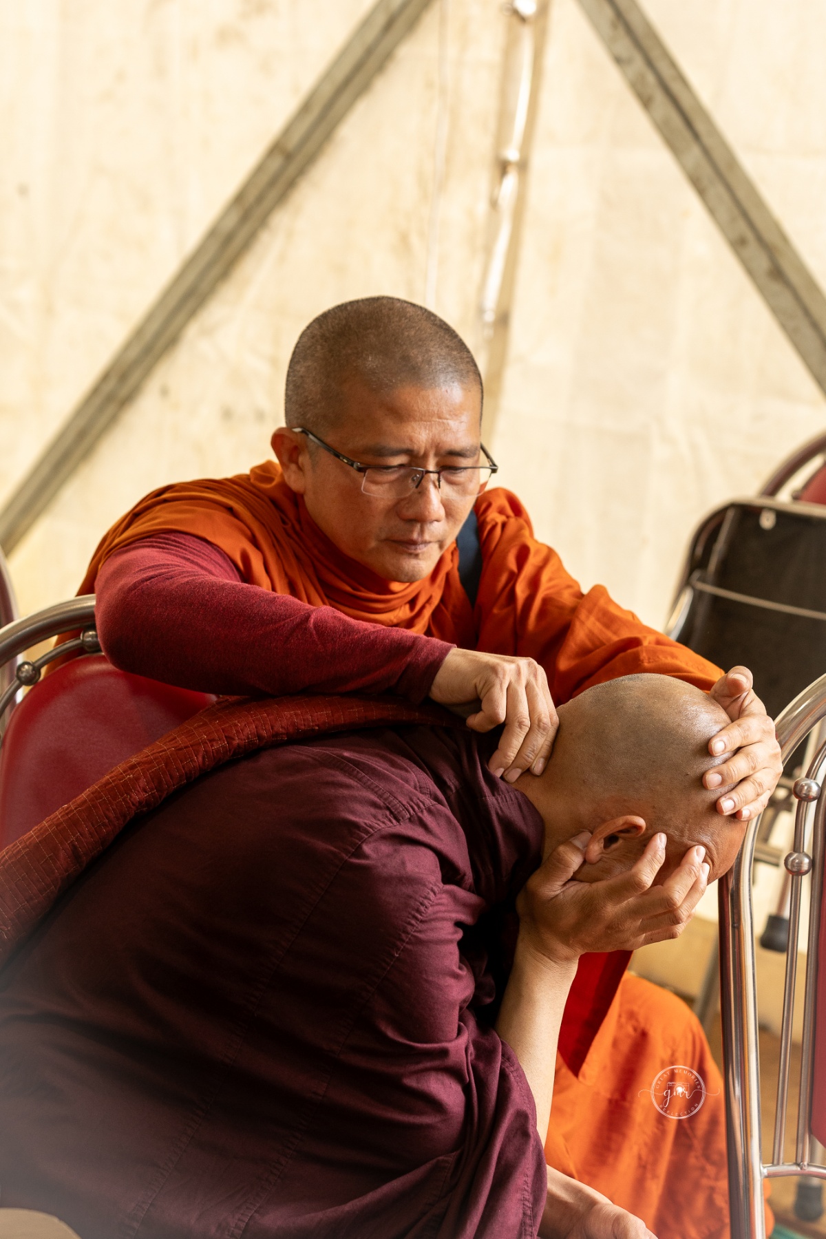 The Ancient - A Wordless Hand Bhikkhu Paññakāra Tuệ Nhân Texas, 19 May ...