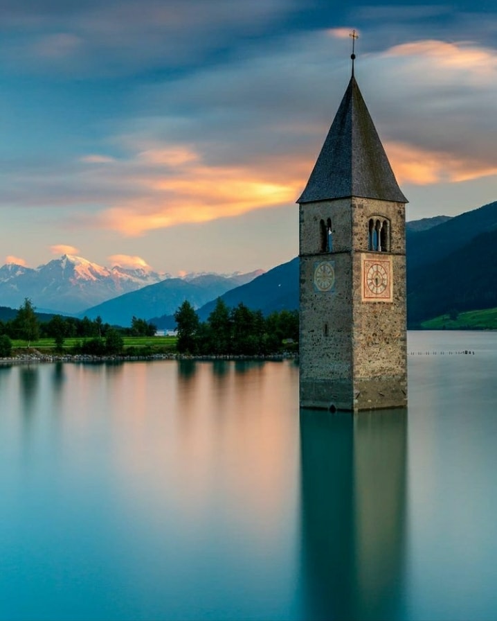 Viaggiando Attraverso le Meraviglie della Natura