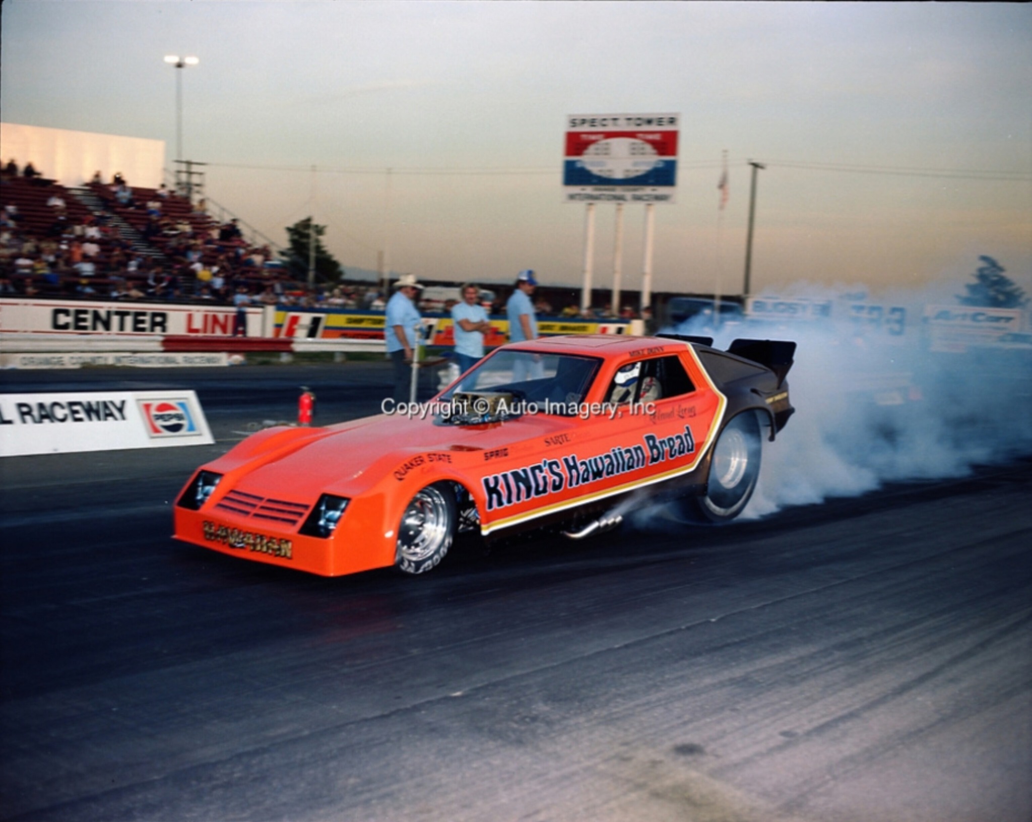 Drag - Mike Dunn on a burnout driving for Roland Leong in 1981. 📸 by ...