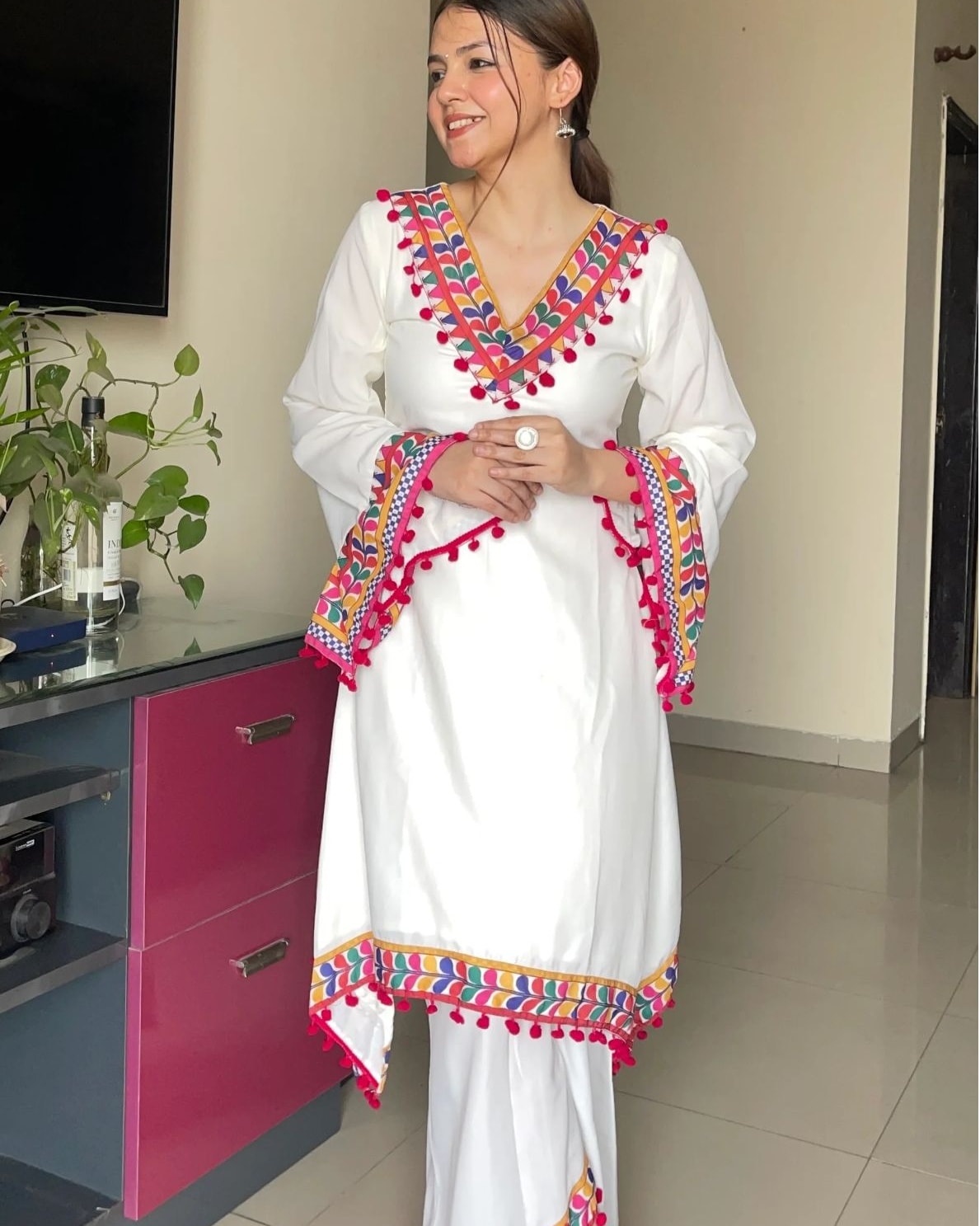 Sunhera Fashion - Sunhera Fashion added a new photo.