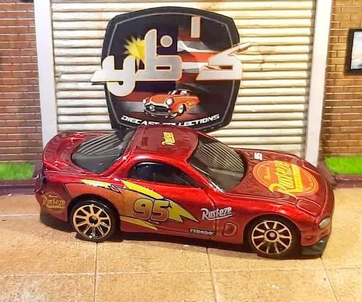 Hot Wheels - Super Treasure Hunt ( STH )- 95 Mazda RX-7