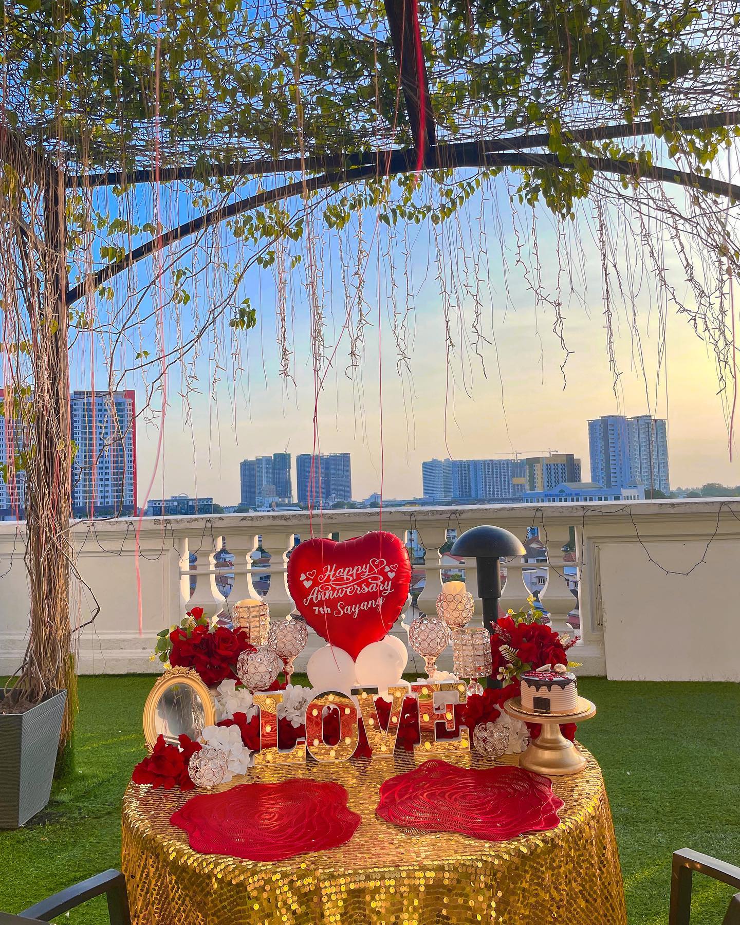 🎉 SURPRISE PLANNER | EVENT... - Bseri bouquet & balloon