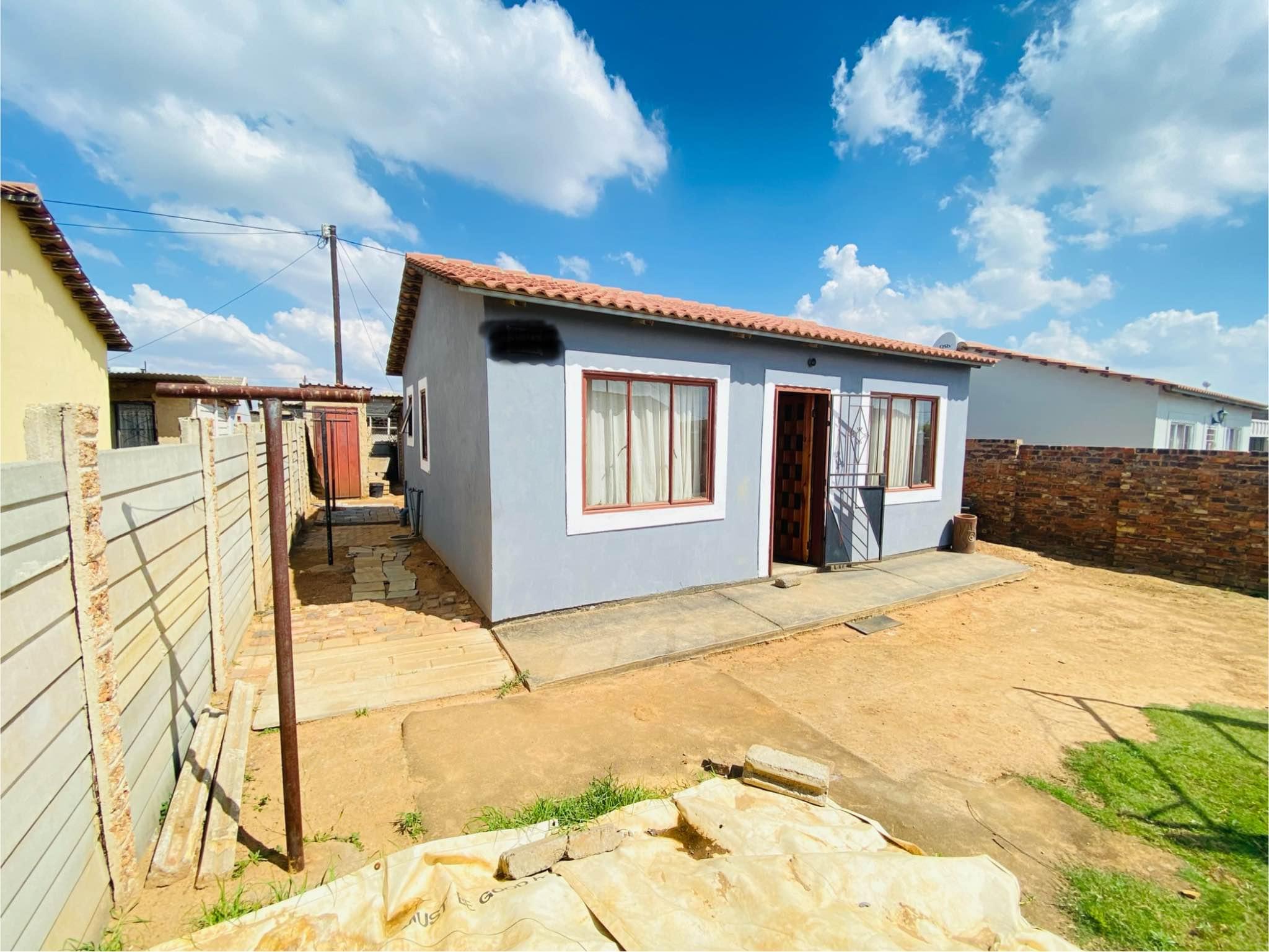 RDP(Daveyton) FOR SALE‼️‼️‼️ - Property For Sale - Daveyton, Gauteng ...