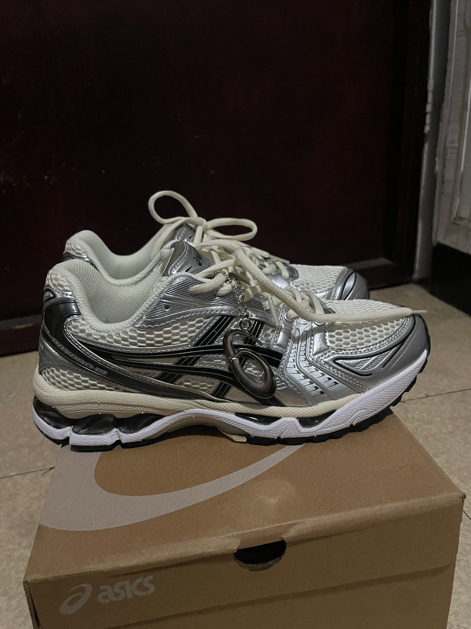 ✓LT389 Size 43 - 27.5cm 550