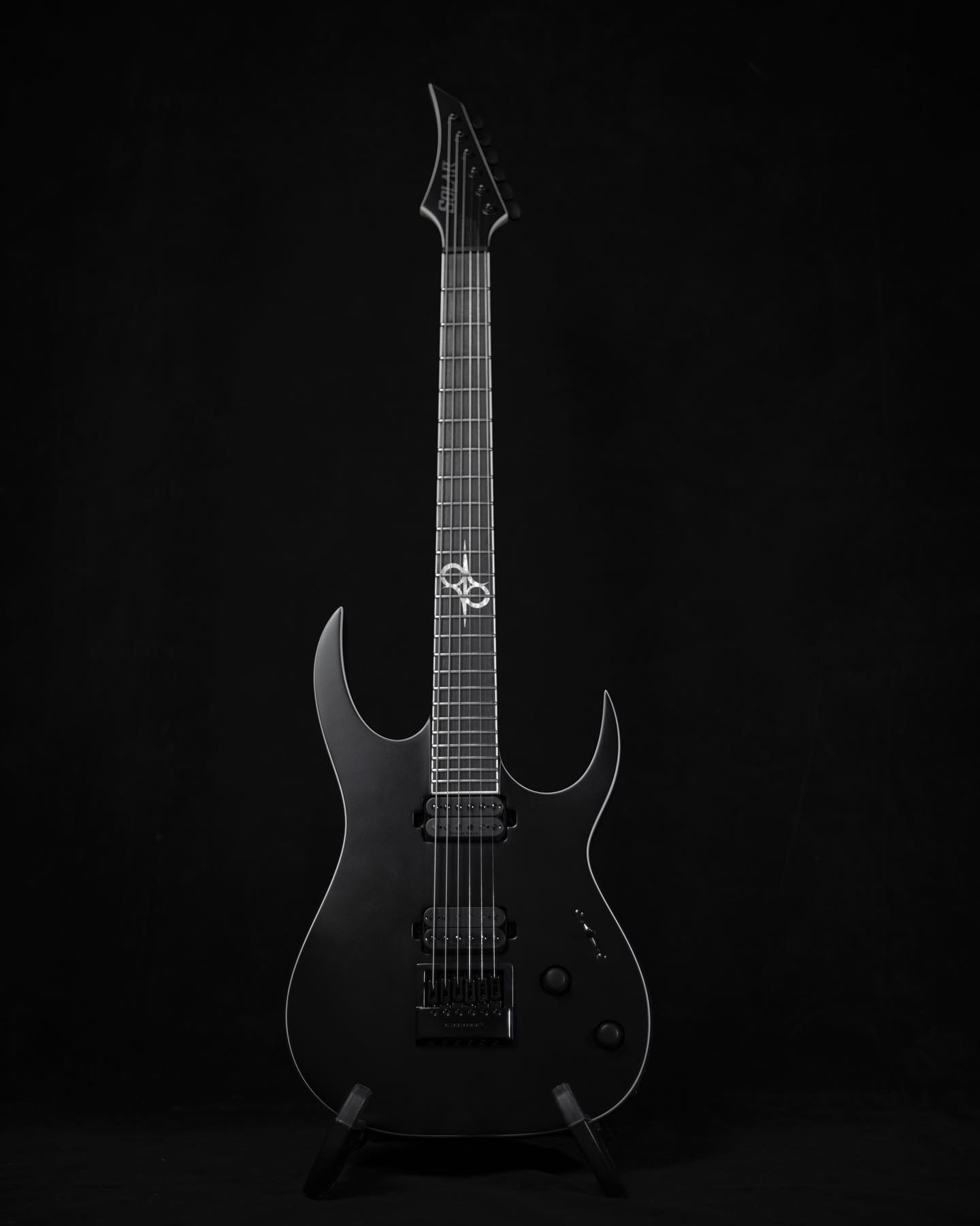The New S1.7 - Our first 7-string S-Type guitar with a Poplar burl