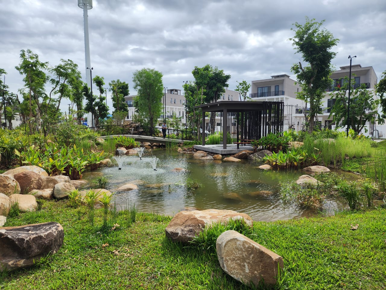 Image showcasing Image result for bio-inspired architecture for waterfront homes