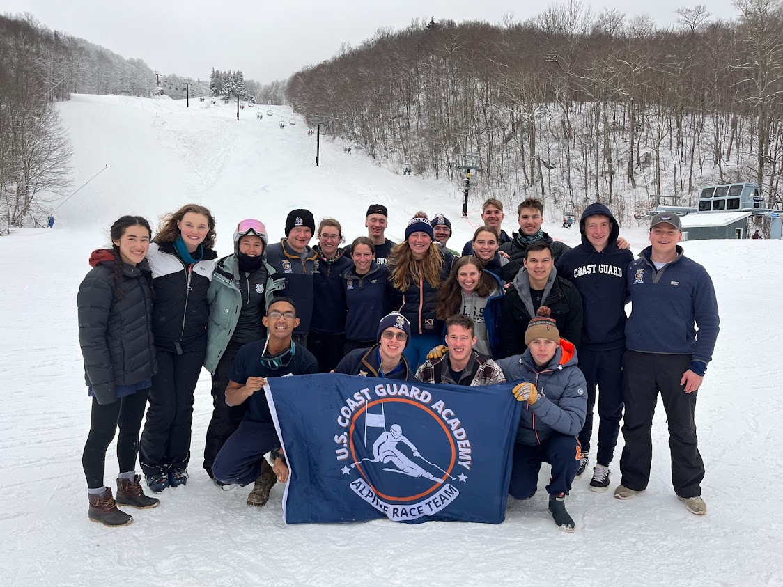 USCGA Alpine Ski Team | New London CT