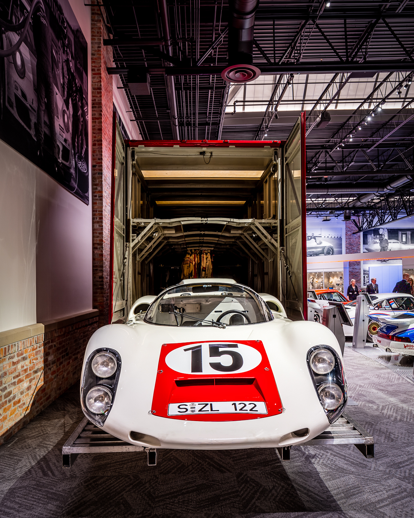 The Porsche 910 (Carrera 10) was the ultimate masterclass in