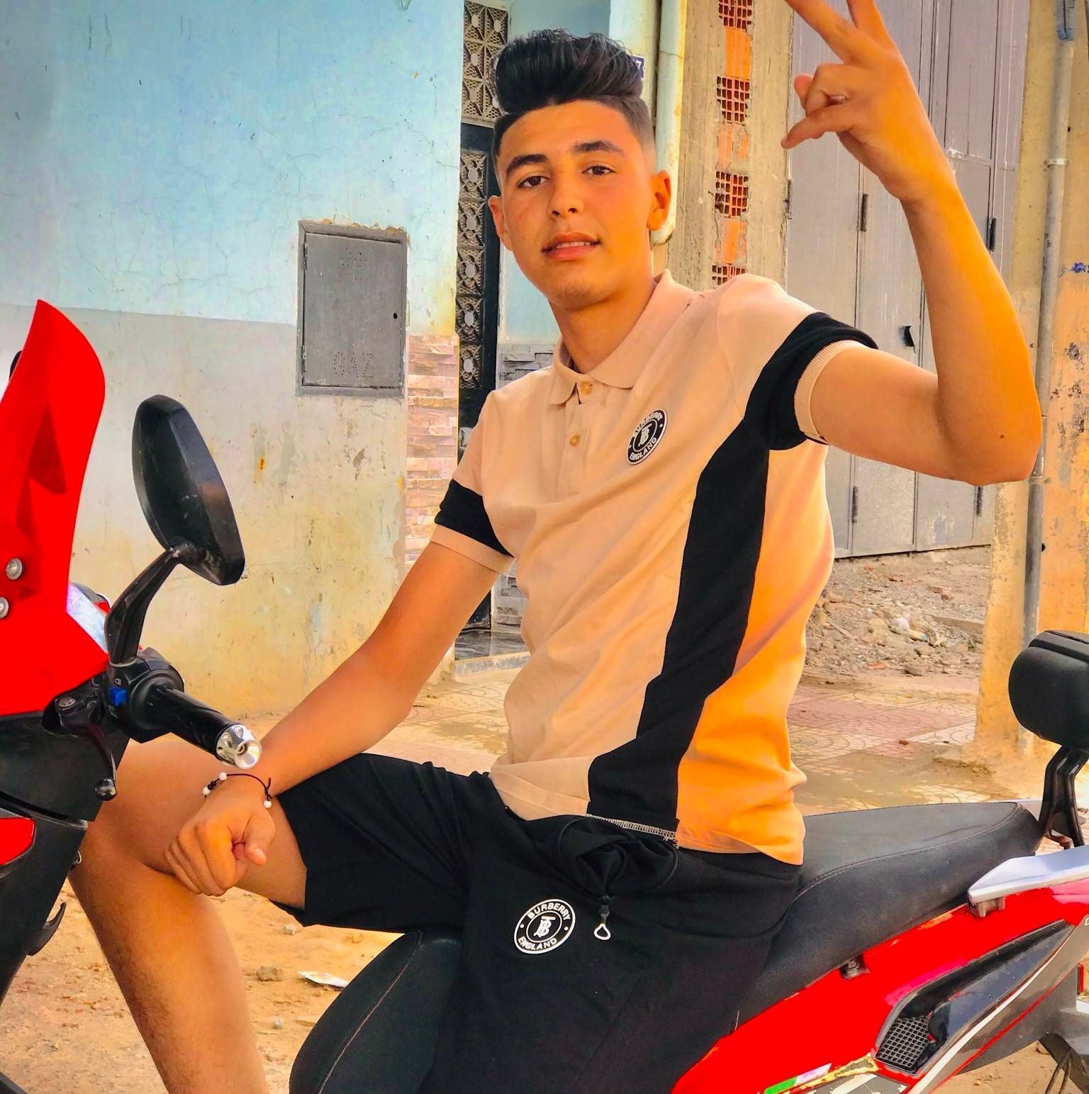 Îsmïl Benchref