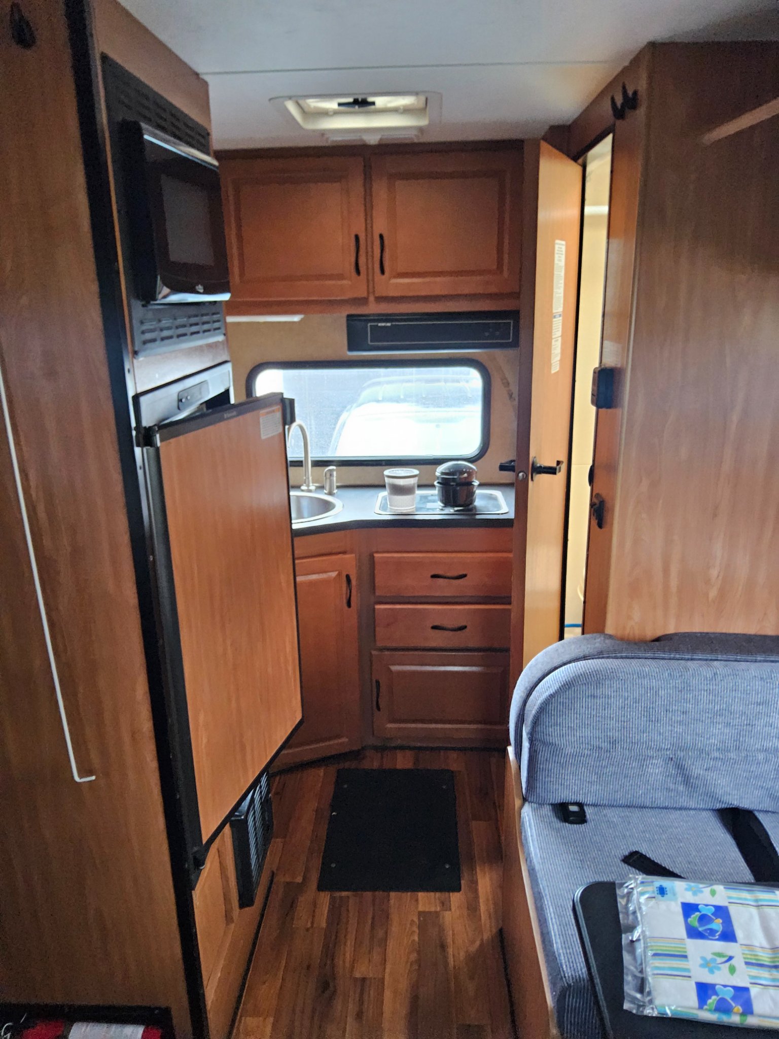 2016 Thor majestic 19g - RVs & Campers - Chilliwack, British Columbia ...