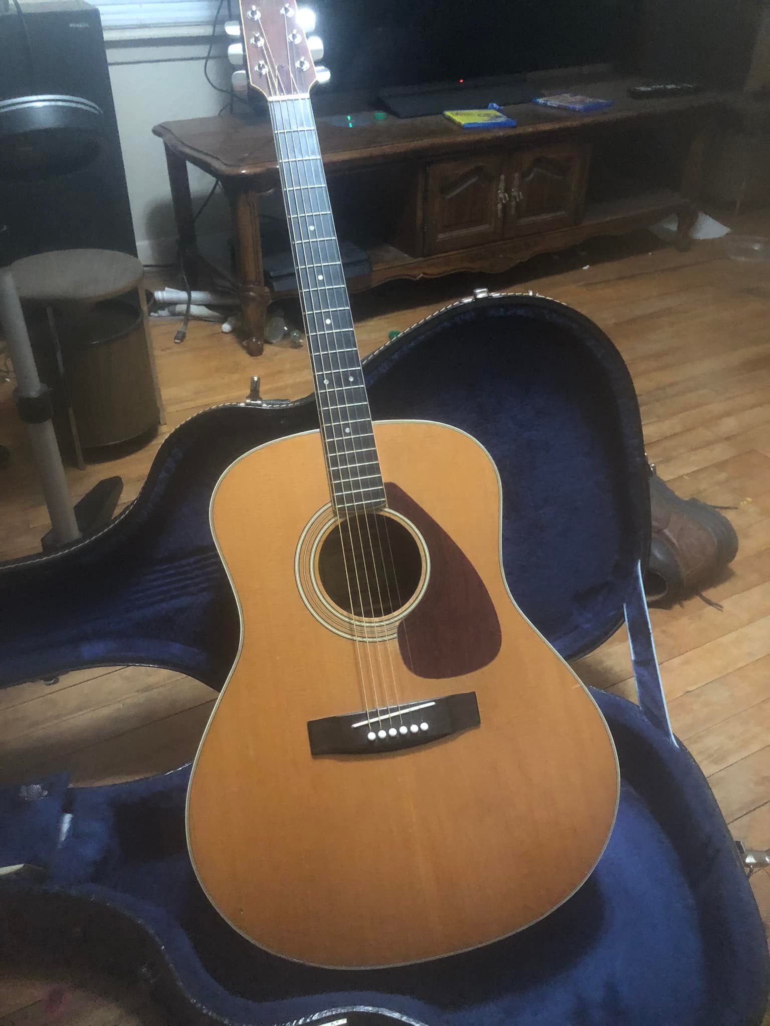 1972 Yamaha FG-580. Handmade in Japan