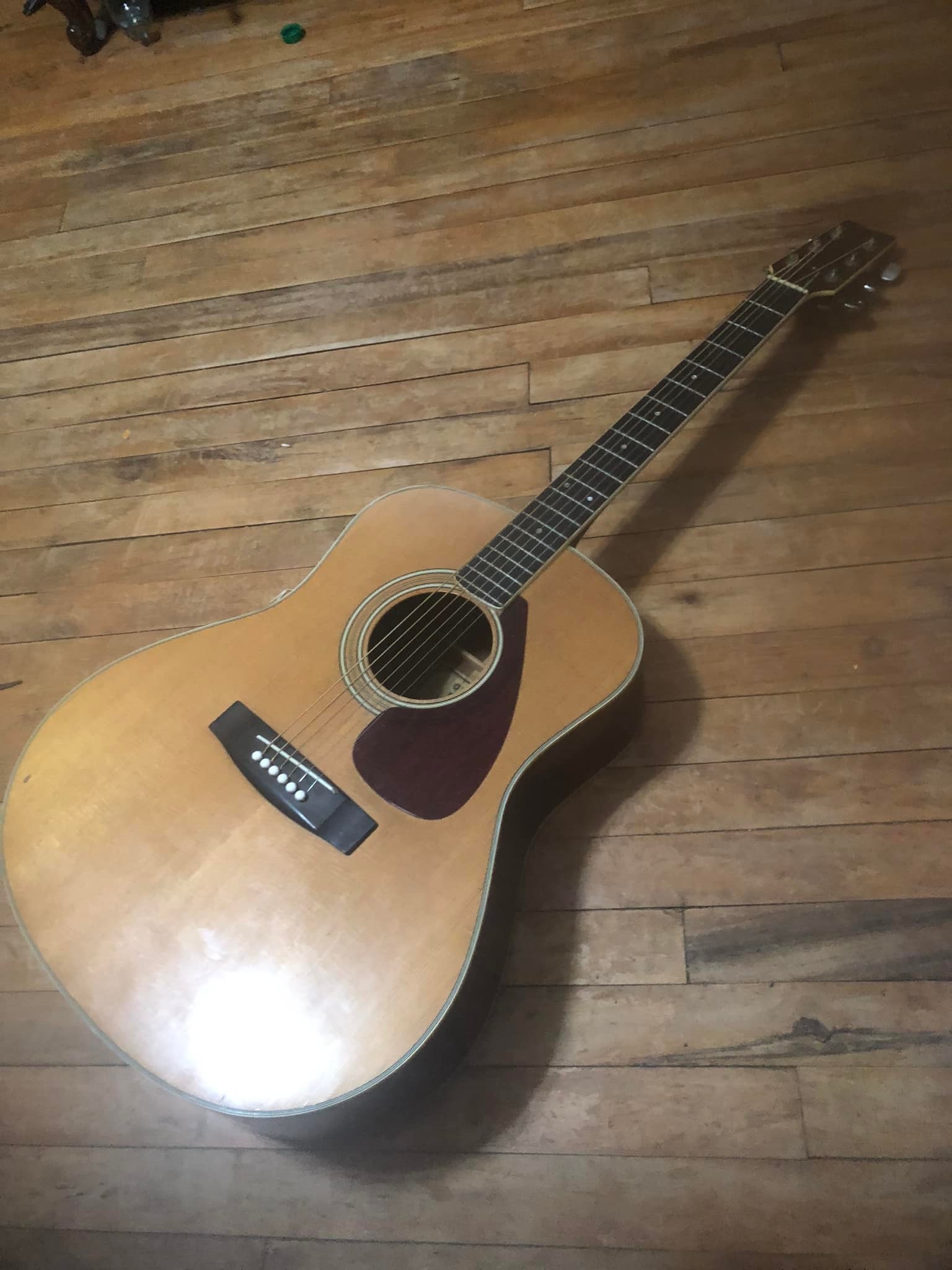 1972 Yamaha FG-580. Handmade in Japan