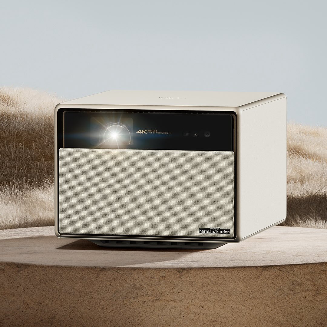 Your favorite holiday tunes will never sound the same, with AURA's