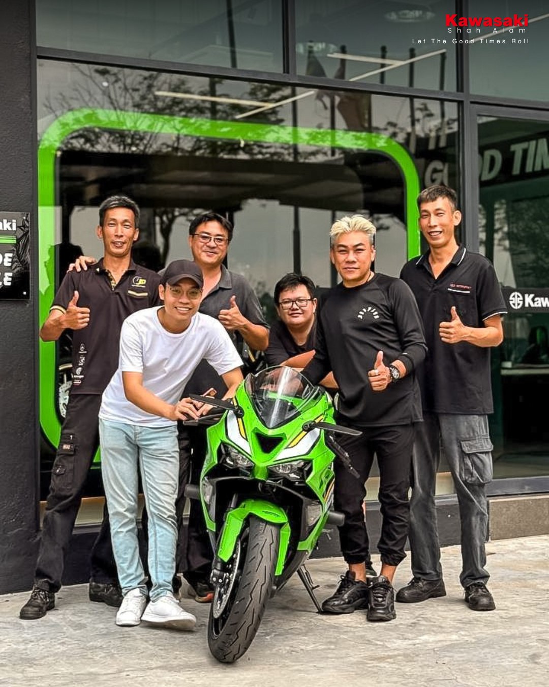 Delivery day!! KAWASAKI NINJA ZX-6R & DELIVERED✓ Congratulations