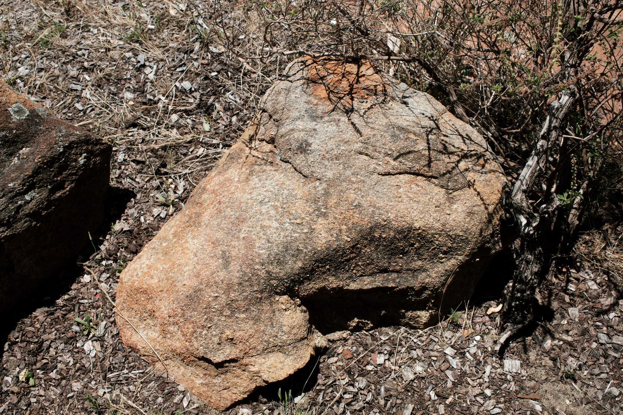 Garden Rocks - Granite - Landscaping Materials - Perth, Western ...