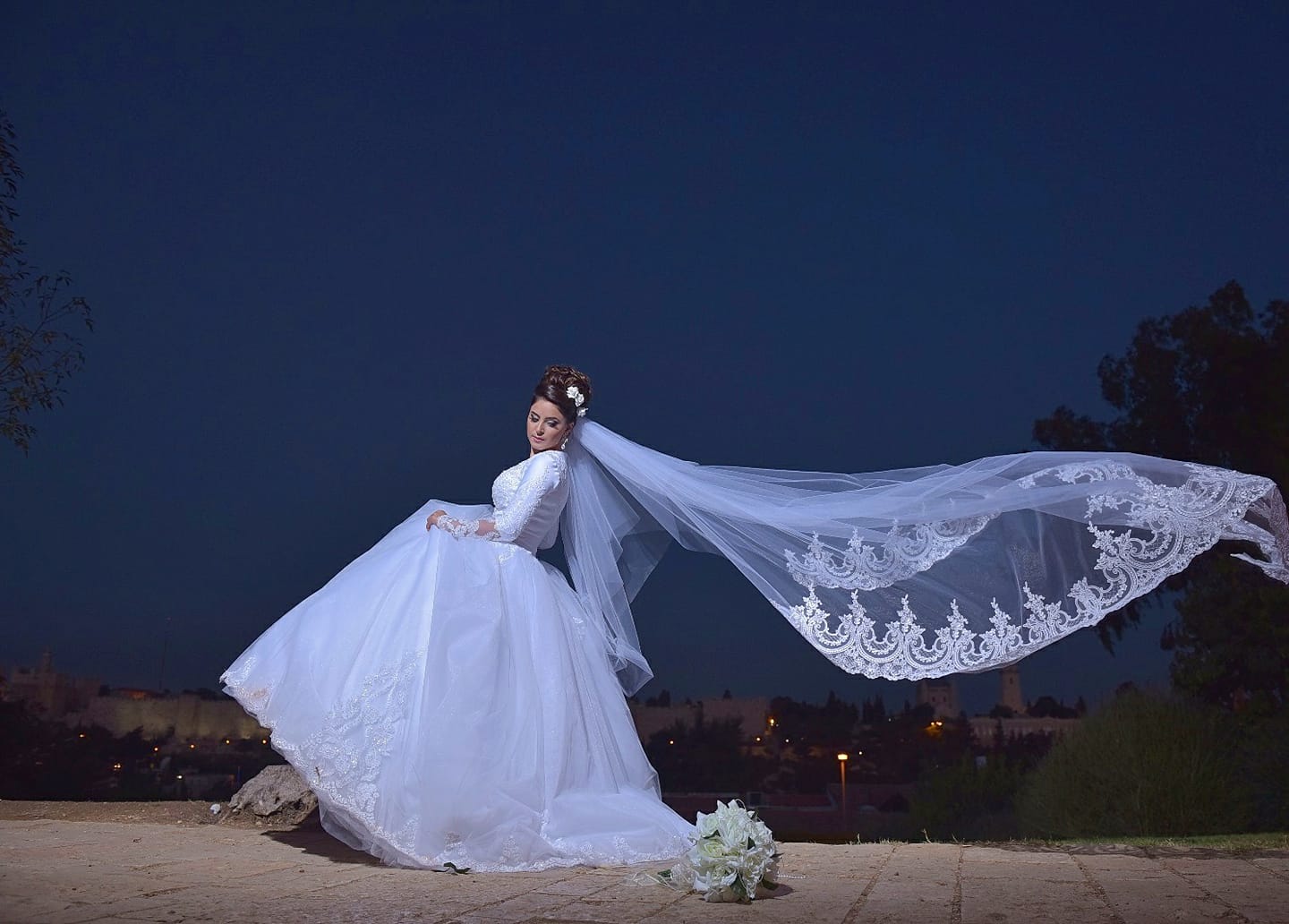 סטודיו בת חן שמלות כלה לדתיות