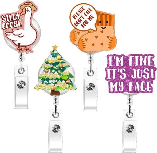 Christmas Tree & Stethoscope Nurse Badge Holder - Retractable Badge Reel With Rhinestone Design
