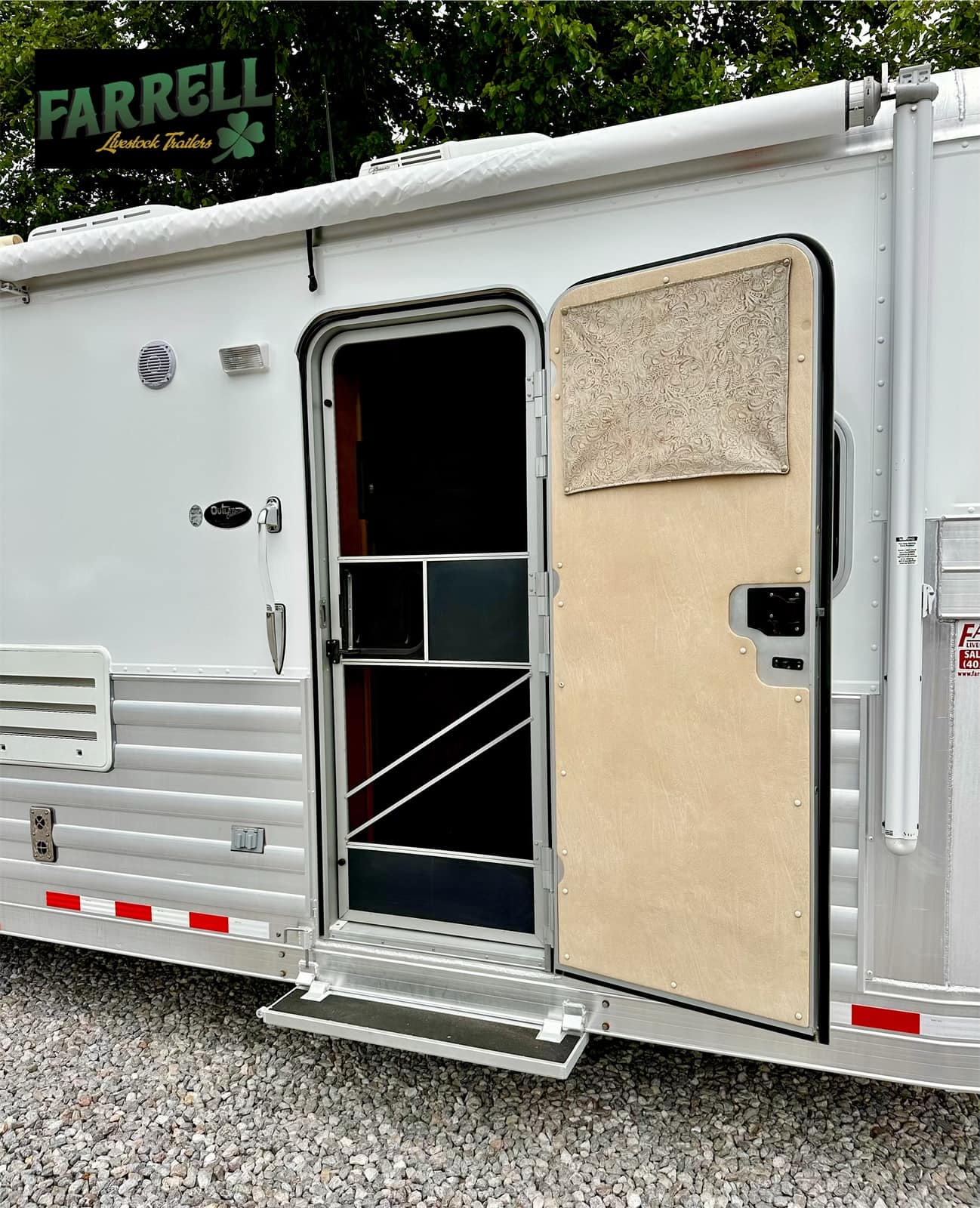 Farrell Livestock Trailers... - Farrell Livestock Trailers
