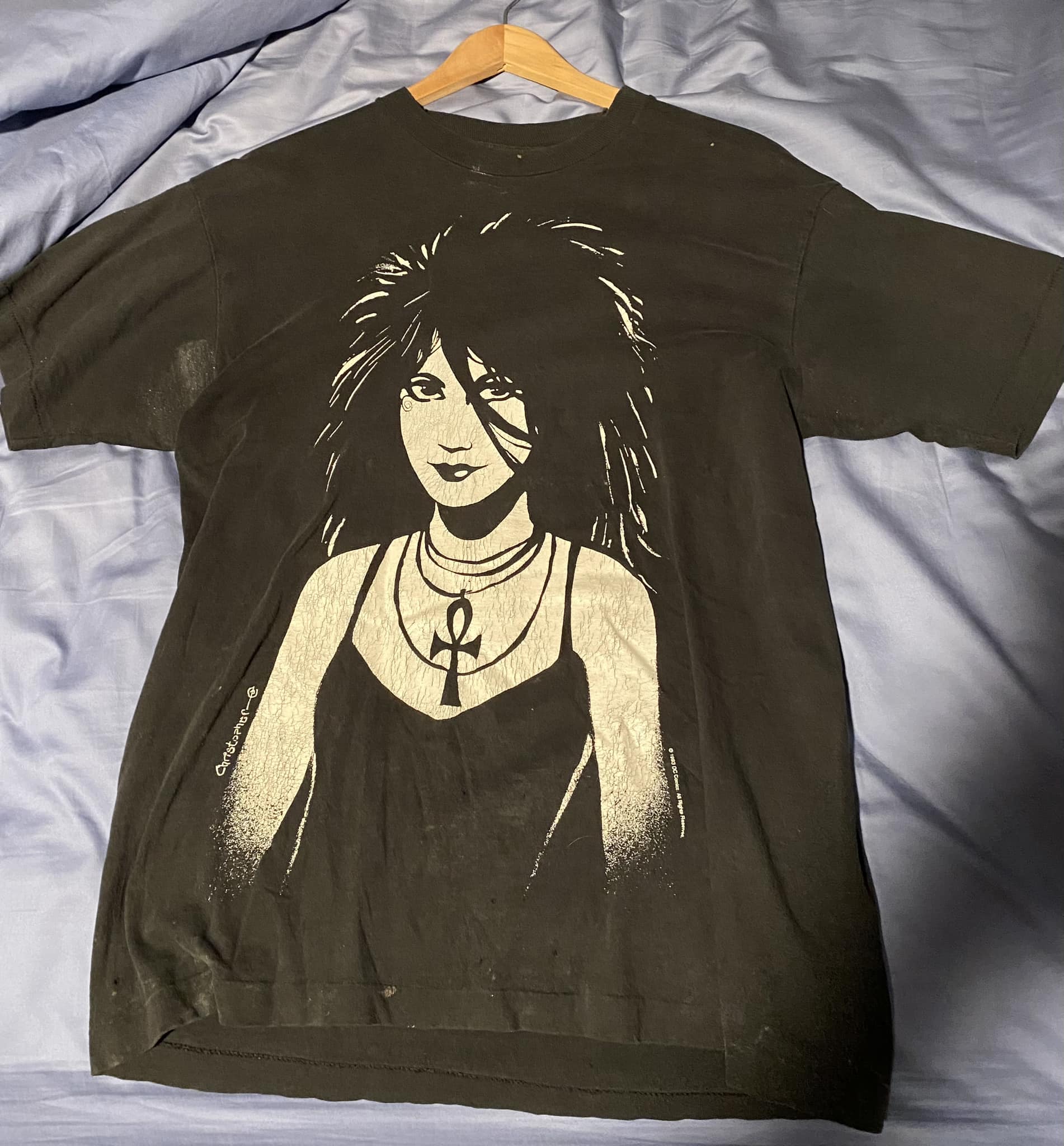 Found this amazing shirt in my local Comicshop. Never worn from 1998