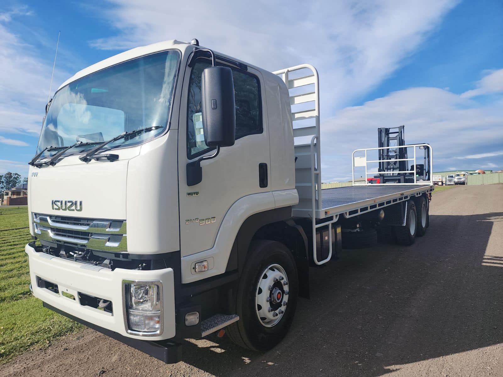 Crane Trucks Hire Melbourne Melbourne VIC