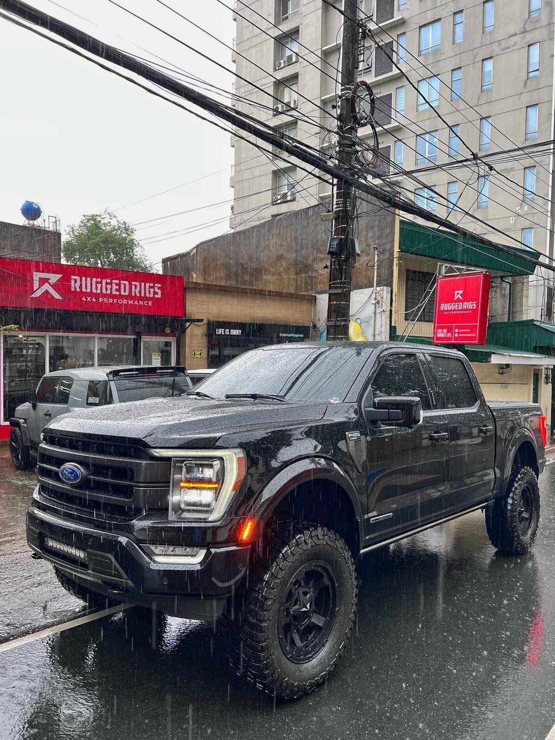 JUST IN!! 🔥🔥🔥 Fox... - Rugged Rigs 4x4 Performance | Facebook