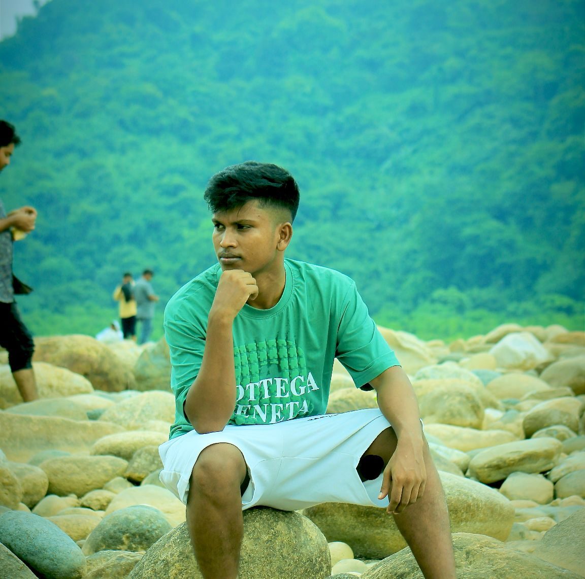 Ariyen Romjan