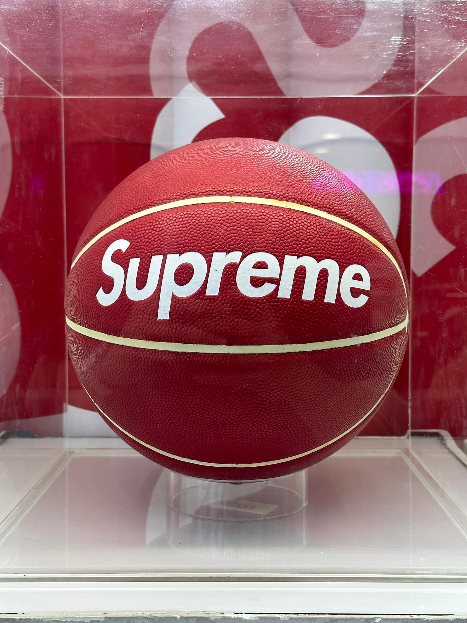 希少2007 Supreme SPALDING NYC バスケットボール