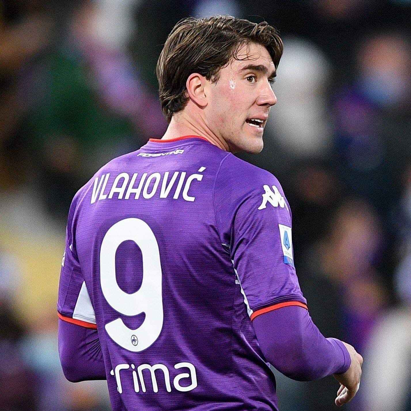 Arsenal are ready to bring Fiorentina striker Dušan Vlahović to 