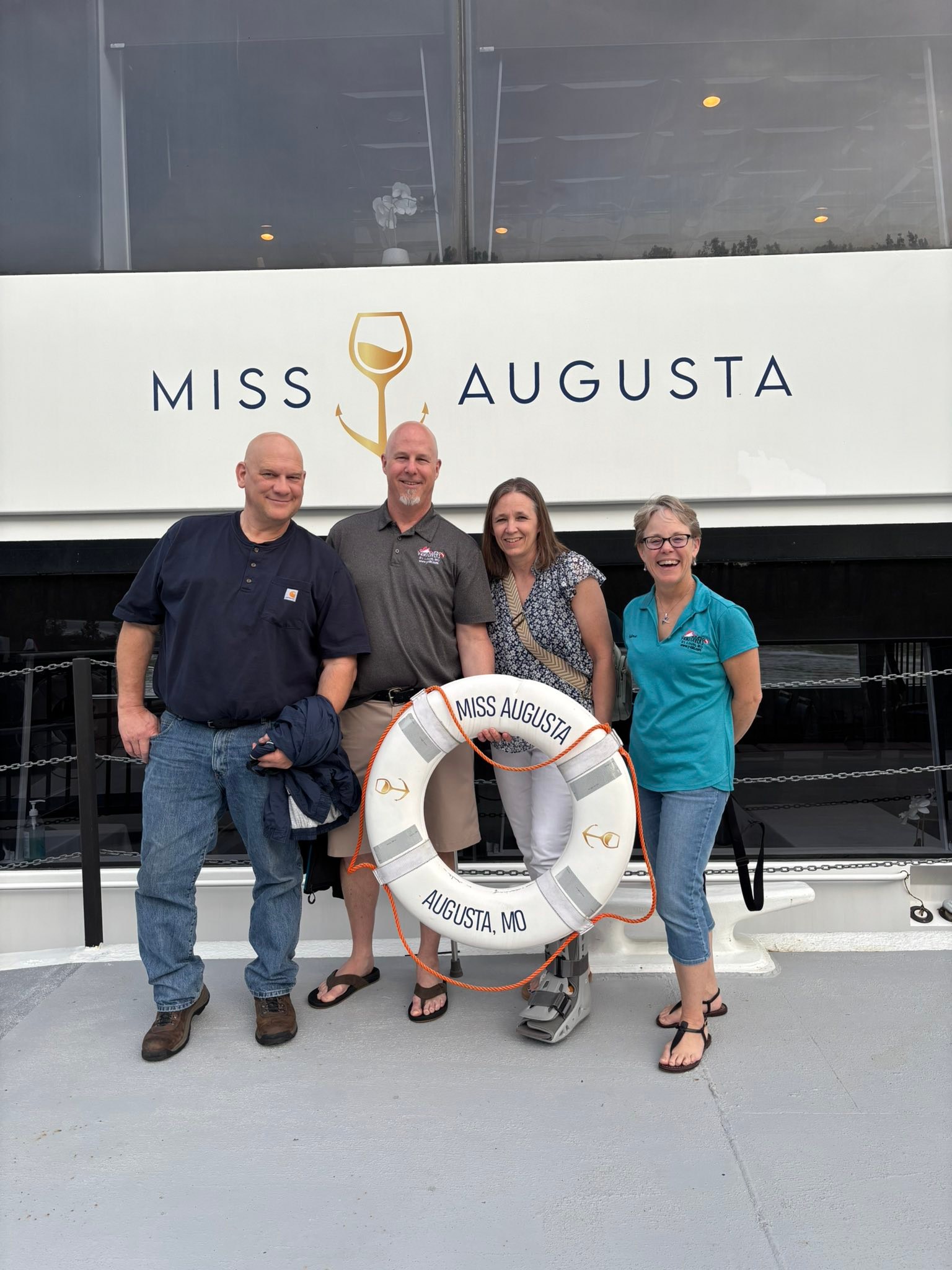 Miss Augusta Cruises | Augusta MO