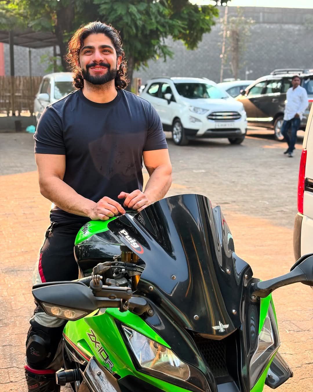 Saim Raza (@saim.raza.232287) • Facebook, Connect with friends