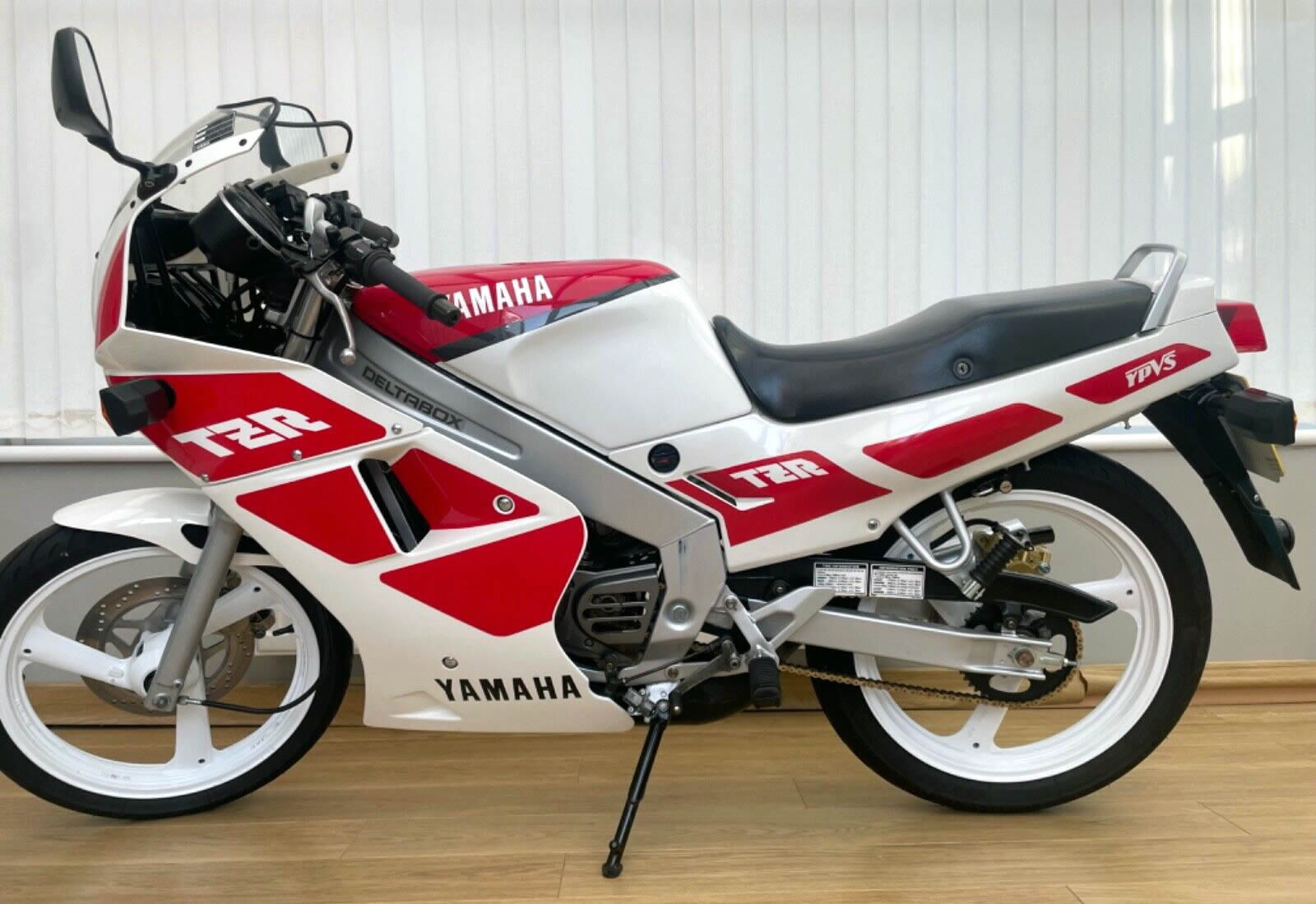 Ad - 1993 Yamaha TZR125 - Anybody pass their test on one? For sale