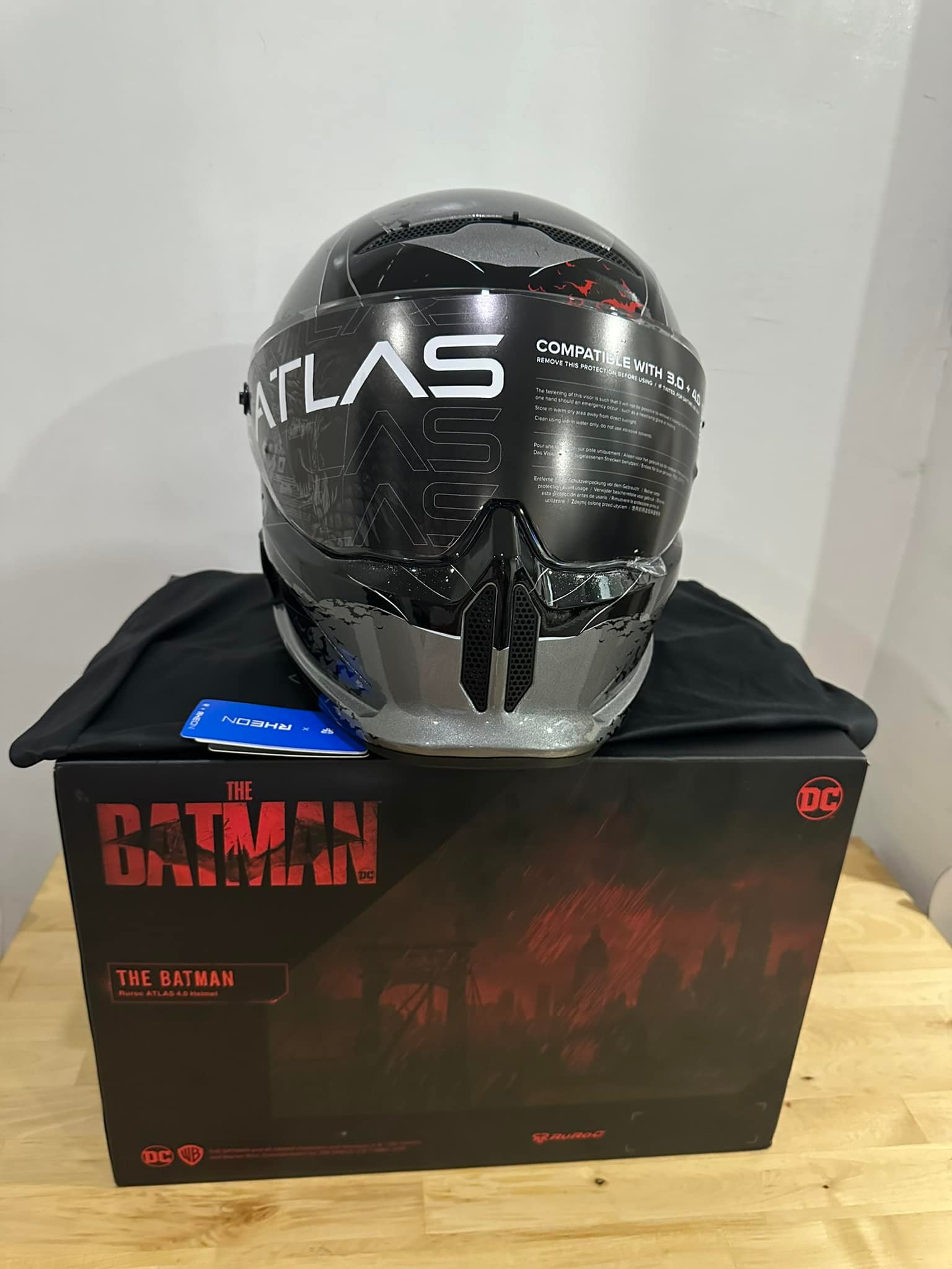 box batman motorcycle helmet Street DC Carbon fiber Weight Movie Batman Kids Helmet Movie