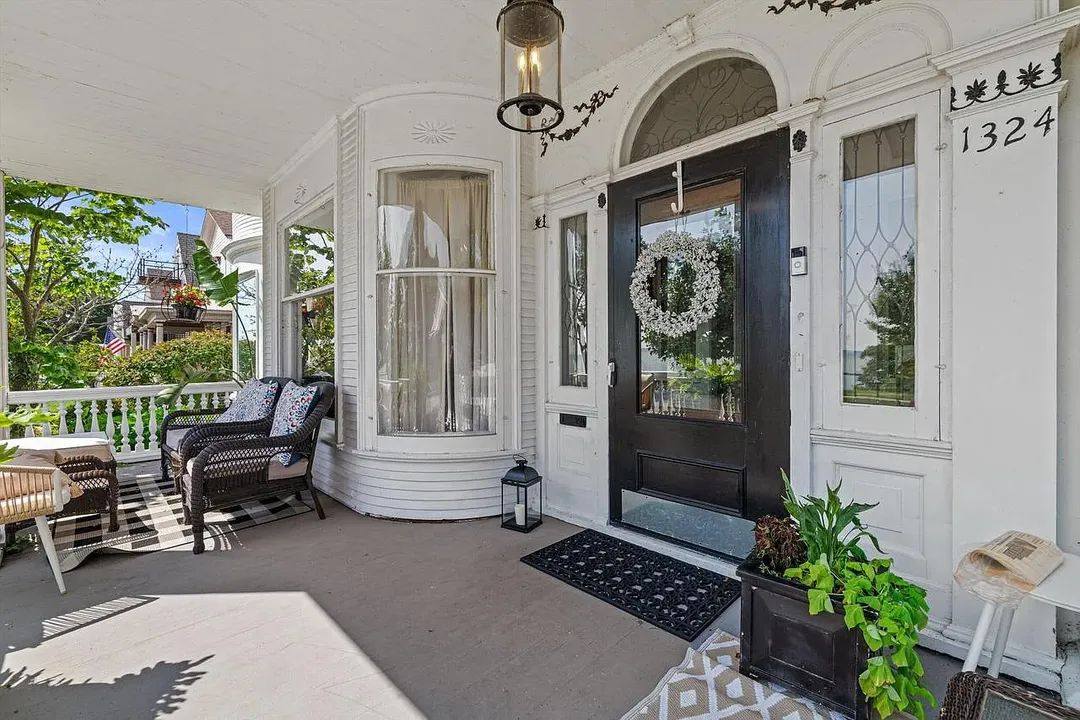 Historical homes of America... - Historical homes of America