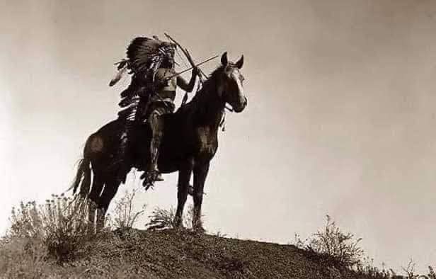 Los Apaches, Una Etnia Mexicana... - La Raza De Castro