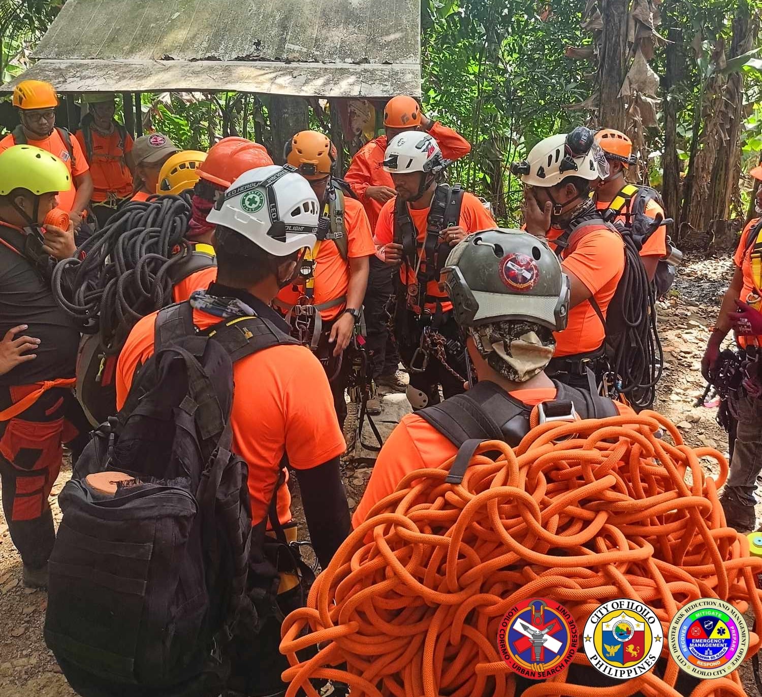 We applaud the Iloilo CDRRMO Urban Search and Rescue Unit for choosing ...