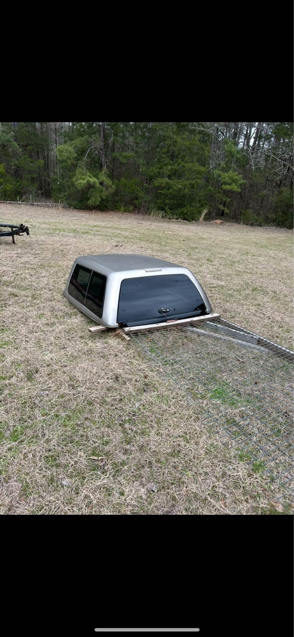 Camper Shell for 2002 F150 w/ 5.5ft bed - Car Exterior Parts - Ruston ...