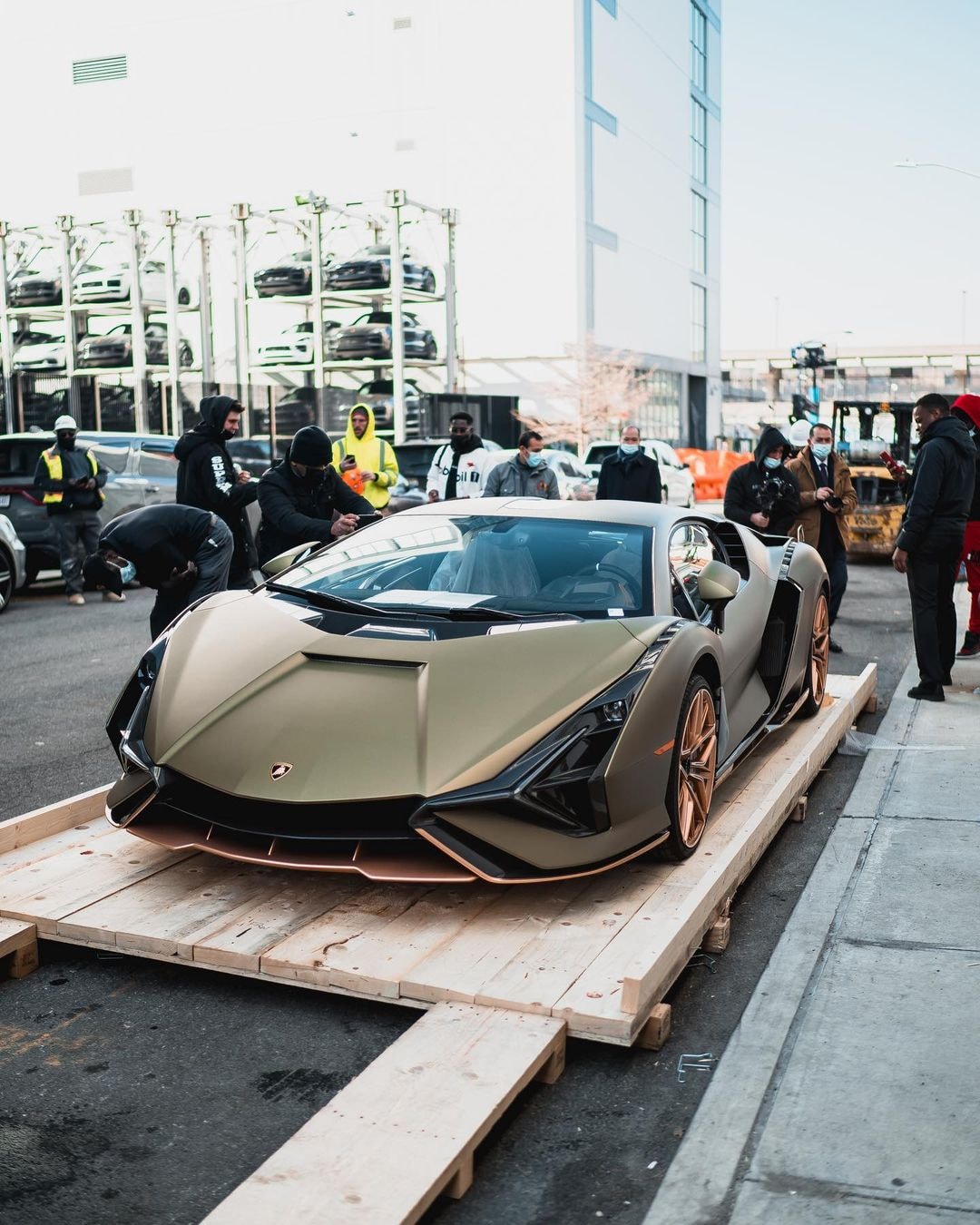 Lexstar Mobile - #Lamborghini #Sian On Display 〽️ LEX-STAR...