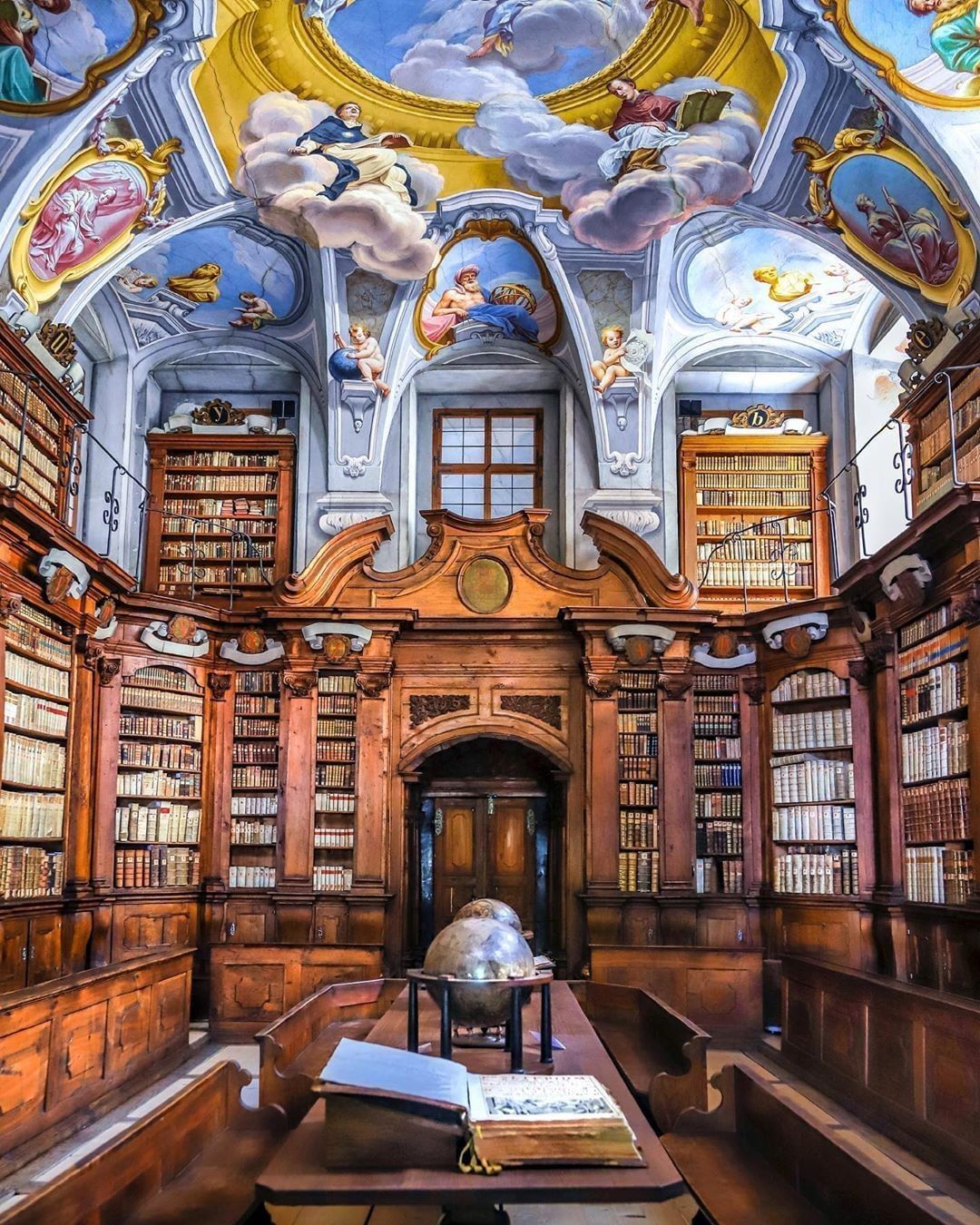Architecture Hub - Seminary Palace and Library. Ljubljana, Slovenia ...