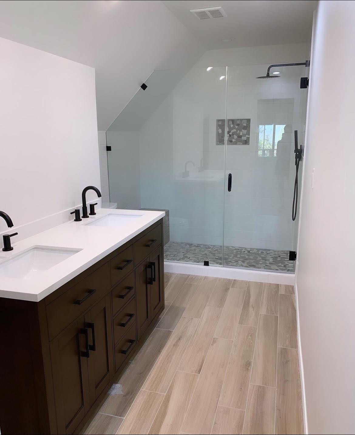 Rocha-Rocha Tile & Stone