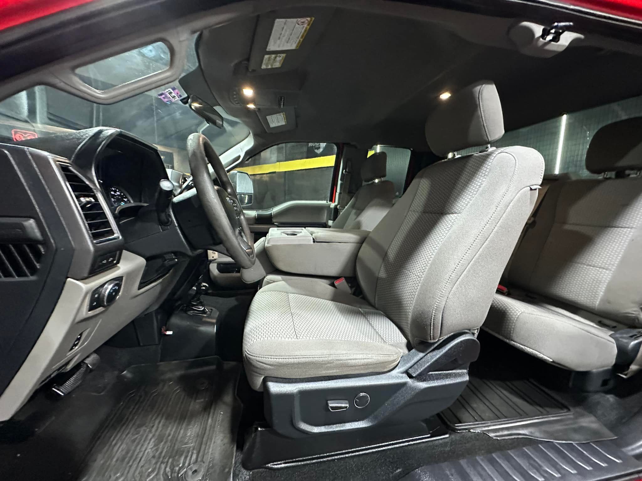Rodgar - F-250 xlt 2017 Pocas en esta versión Imponente unidad Especial ...