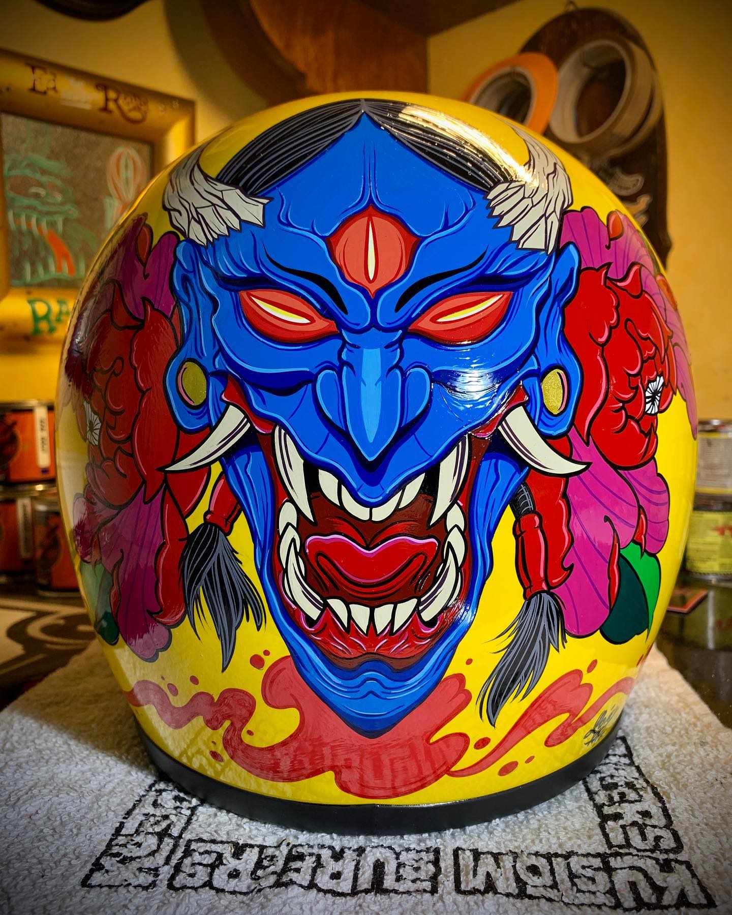 Presenting the final Art Helmet of the season, a masterpiece