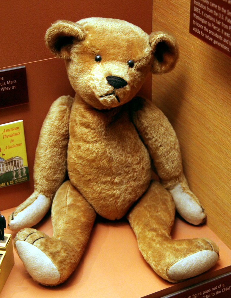 Early 1900s teddy bear at Smithsonian Museum
