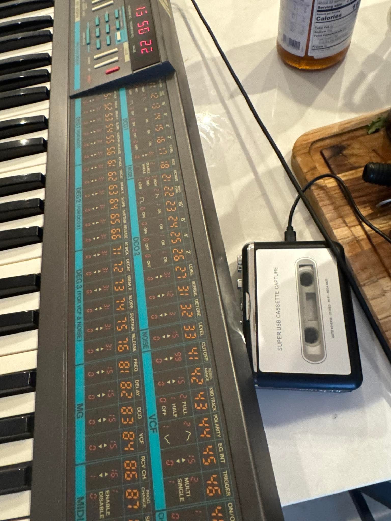 Restoring poly 800 synthesizer with tape player