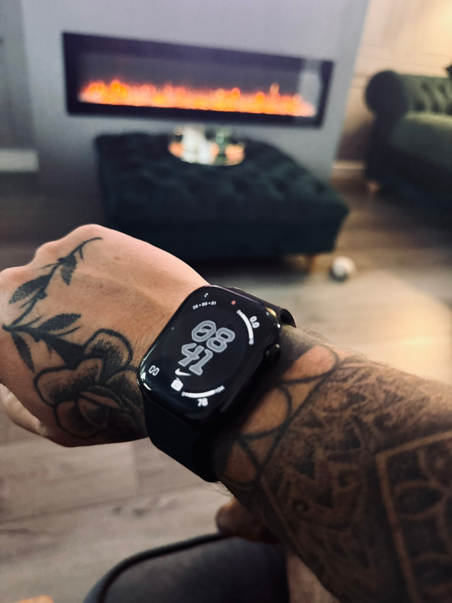 Got my new Apple Watch series 11 46 mm on with custom leather 